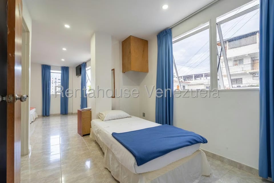 Comercial (Posada) en Venta en Macuto, Vargas - 9