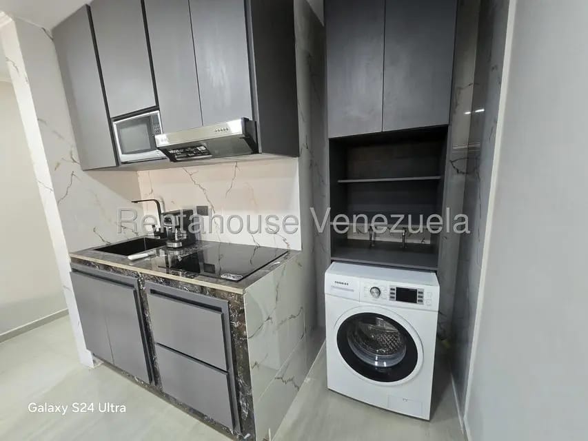 Apartamento (1 Nivel) en Alquiler en Intercomunal, Zulia - 4