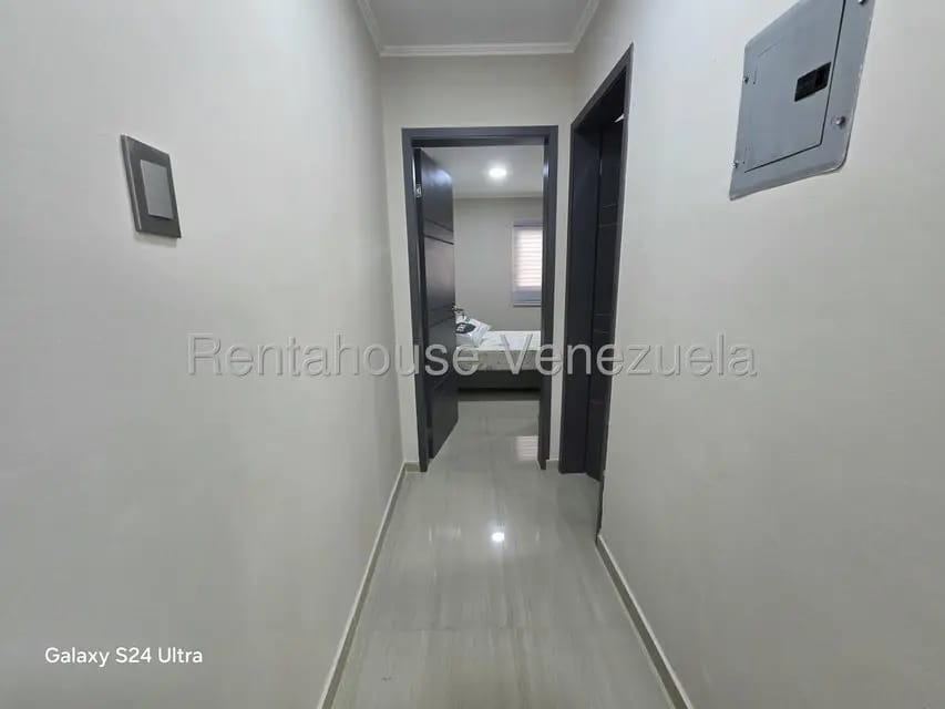 Apartamento (1 Nivel) en Alquiler en Intercomunal, Zulia - 8