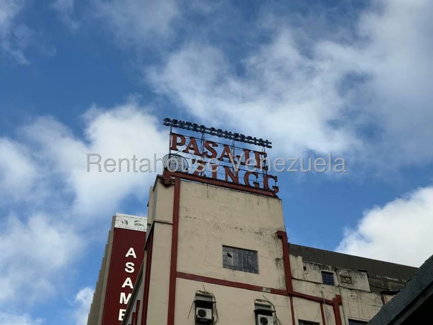 Comercial (Local Comercial) en Venta en Parroquia Catedral, Distrito Metropolitano - 17