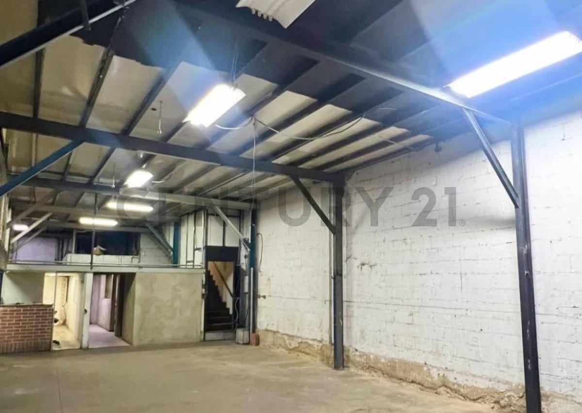 Galpón Industrial 1.600m² | El Cementerio | Ideal Distribución y Carga - 2