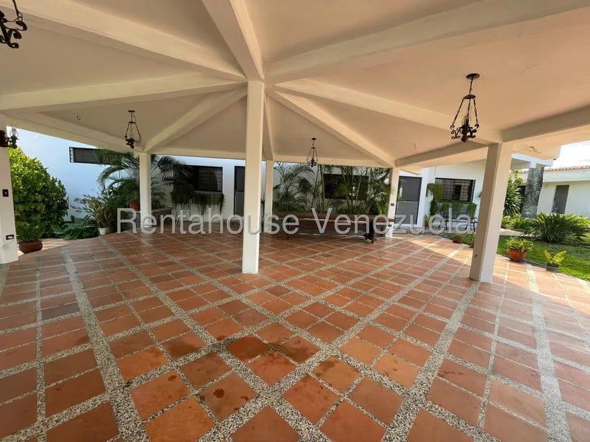 Casa (Multipes Niveles) en Venta en La Puerta, Lara - 13