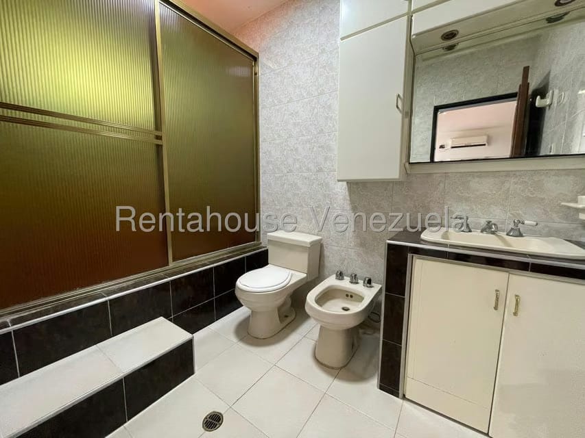 Casa (Multipes Niveles) en Venta en La Puerta, Lara - 28