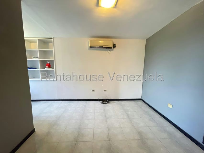 Casa (Multipes Niveles) en Venta en La Puerta, Lara - 37