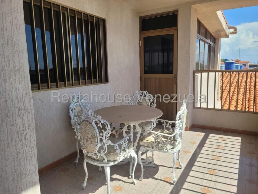 Casa (Duplex) en Venta en Puerta Maraven, Falcon - 28