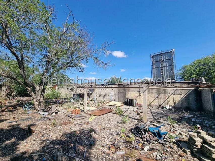 Terreno (Comercial) en Venta en Parroquia Concepcion, Lara - 14