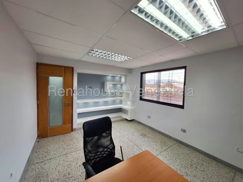 Comercial (Local Comercial) en Venta en La Candelaria, Carabobo - 10