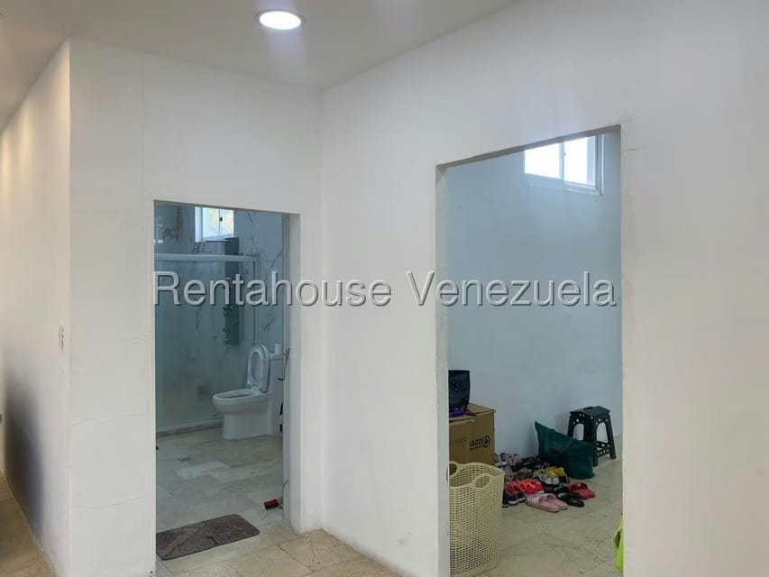 Apartamento (1 Nivel) en Venta en Caurimare, Distrito Metropolitano - 23