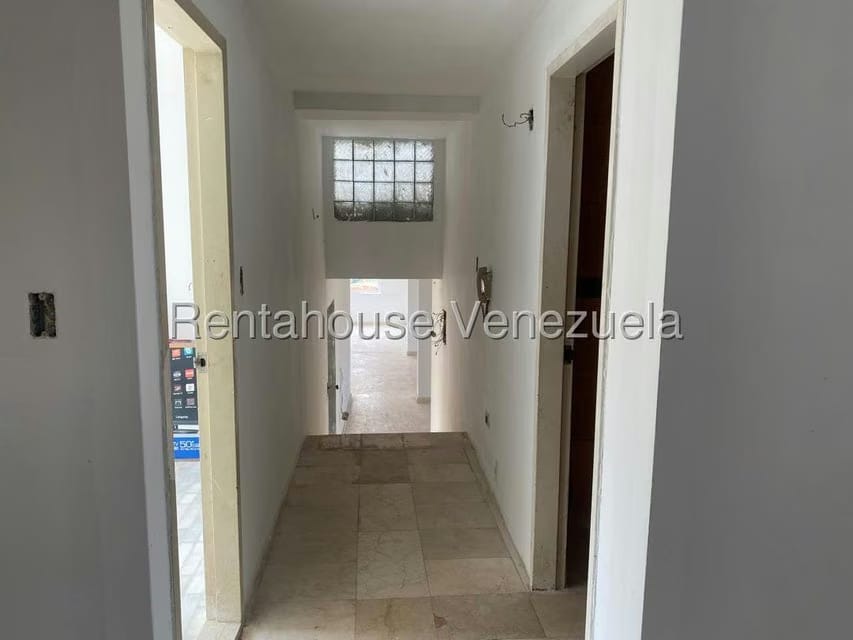 Apartamento (1 Nivel) en Venta en Caurimare, Distrito Metropolitano - 26