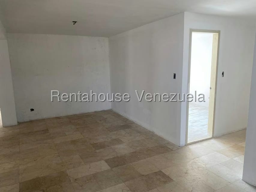 Apartamento (1 Nivel) en Venta en Caurimare, Distrito Metropolitano - 30