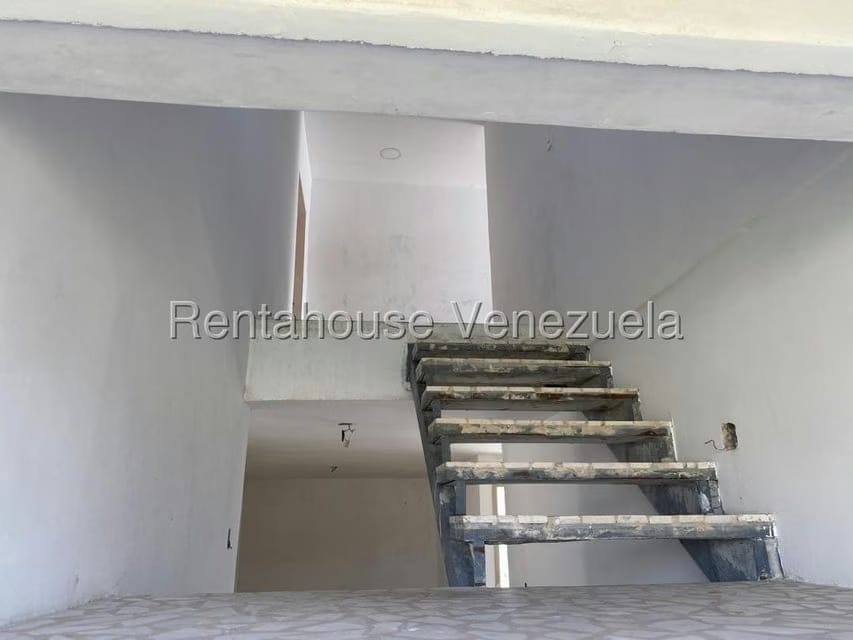 Apartamento (1 Nivel) en Venta en Caurimare, Distrito Metropolitano - 36