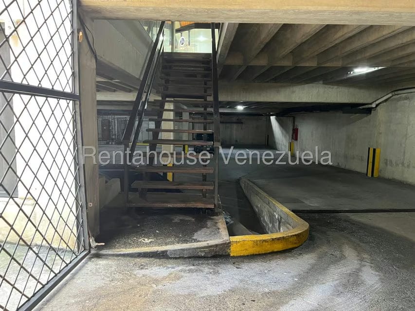 Comercial (Local Comercial) en Alquiler en Centro, Lara - 24