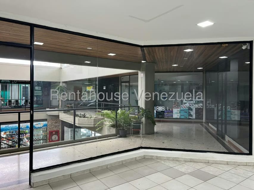 Comercial (Local Comercial) en Alquiler en Centro, Lara - 6