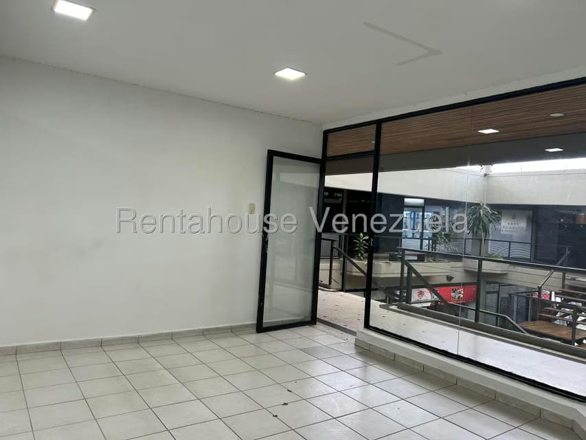 Comercial (Local Comercial) en Alquiler en Centro, Lara - 7