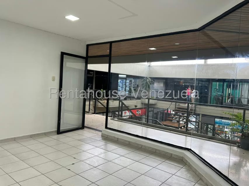 Comercial (Local Comercial) en Alquiler en Centro, Lara - 8