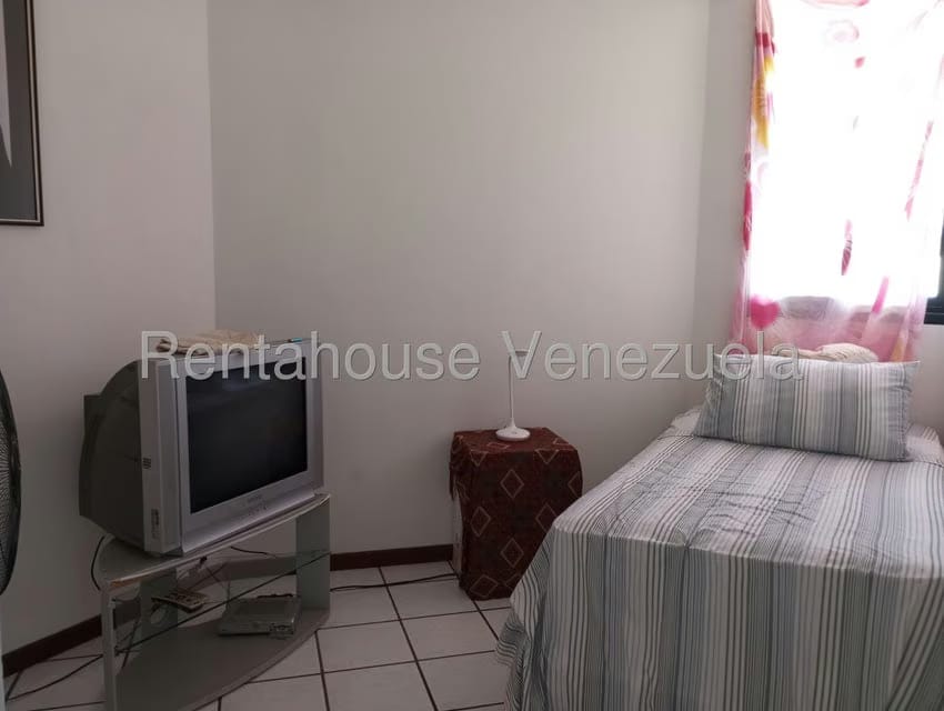Apartamento (1 Nivel) en Alquiler en Altamira, Distrito Metropolitano - 17