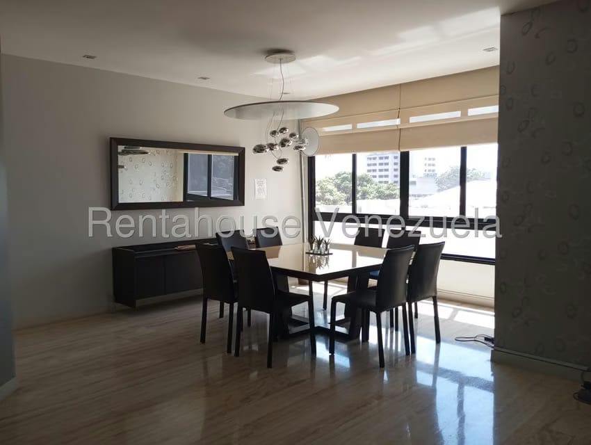 Apartamento (1 Nivel) en Alquiler en Altamira, Distrito Metropolitano - 18
