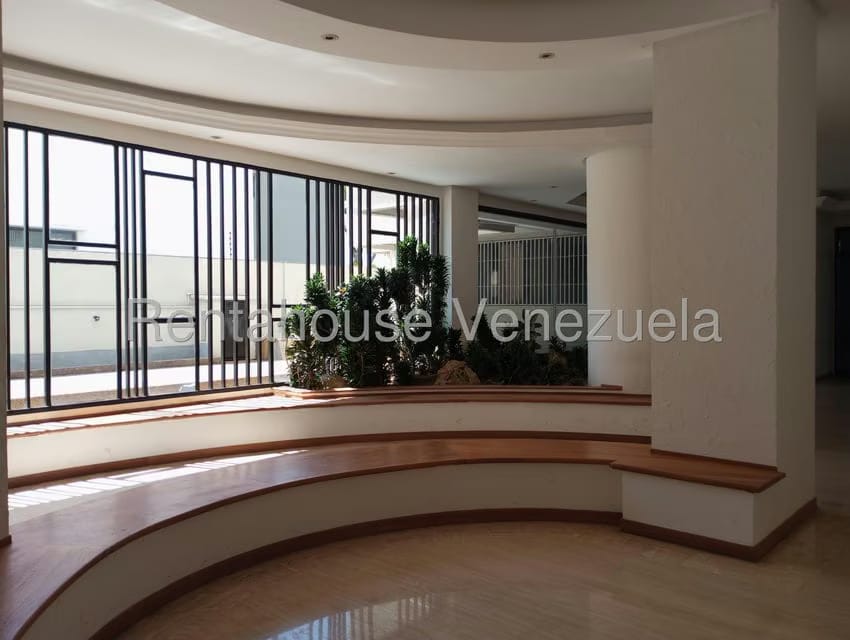 Apartamento (1 Nivel) en Alquiler en Altamira, Distrito Metropolitano - 29