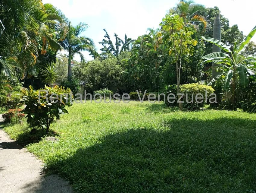 Apartamento (1 Nivel) en Alquiler en Altamira, Distrito Metropolitano - 32