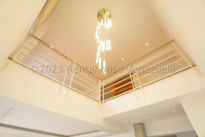 APARTAMENTO EN VENTA – YENNIEF ROJAS - 2