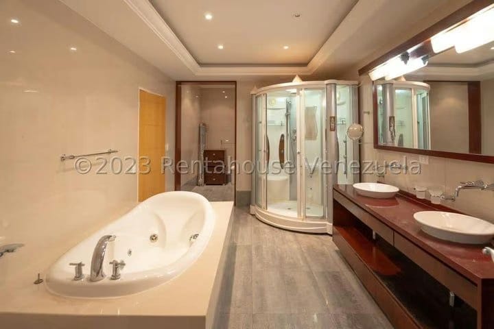 APARTAMENTO EN VENTA – YENNIEF ROJAS - 4