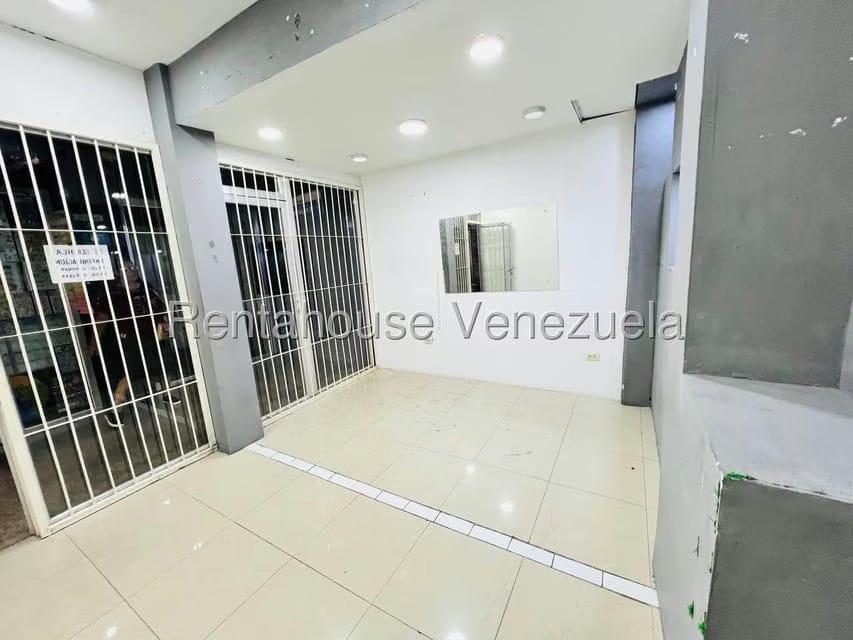 Comercial (Local Comercial) en Venta en Zona Centro, Aragua - 5