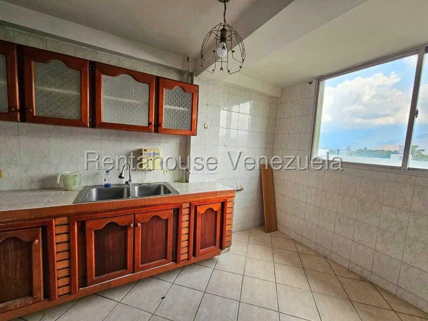 Apartamento (1 Nivel) en Venta en Avenida Bolivar, Aragua - 14