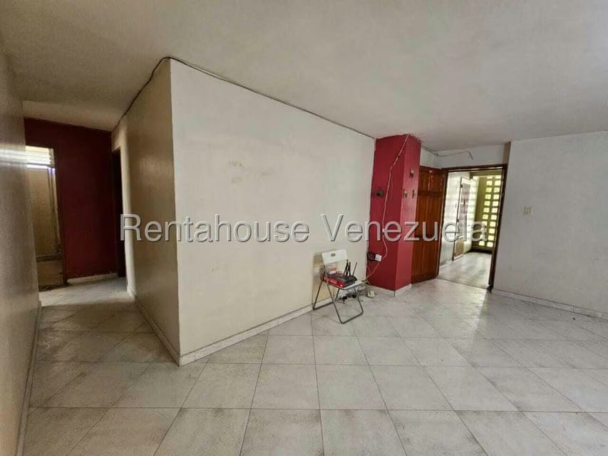 Apartamento (1 Nivel) en Venta en Avenida Bolivar, Aragua - 7