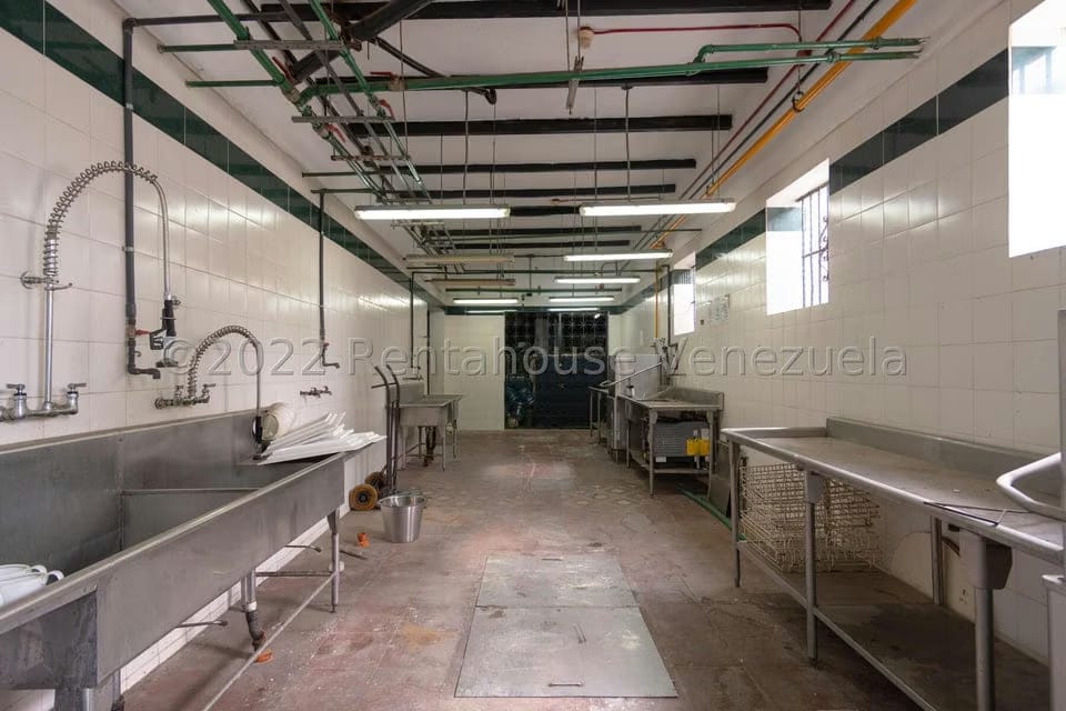 Casa (1 Nivel) en Venta en La Florida, Distrito Metropolitano - 46