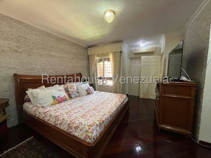 Apartamento (Duplex) en Venta en Campo Alegre, Distrito Metropolitano - 10