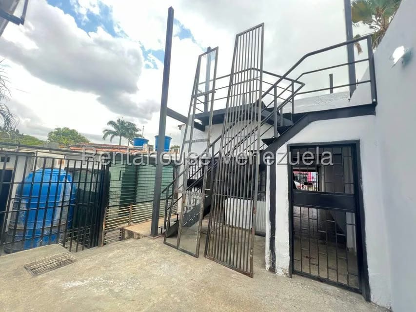 Comercial (Local Comercial) en Alquiler en Chucho Briceno, Lara - 16