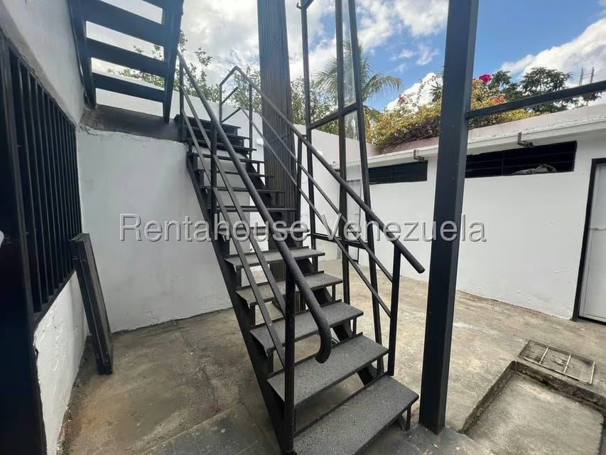 Comercial (Local Comercial) en Alquiler en Chucho Briceno, Lara - 17