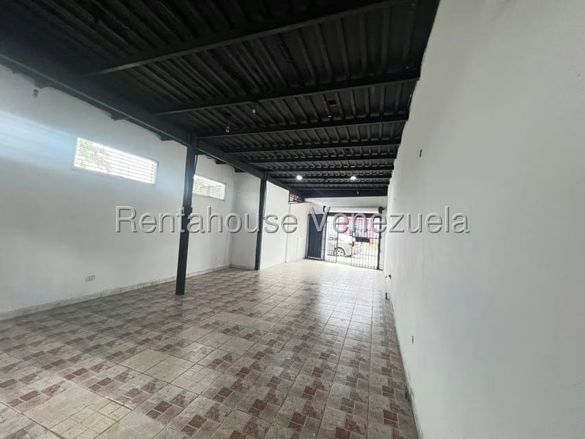 Comercial (Local Comercial) en Alquiler en Chucho Briceno, Lara - 3