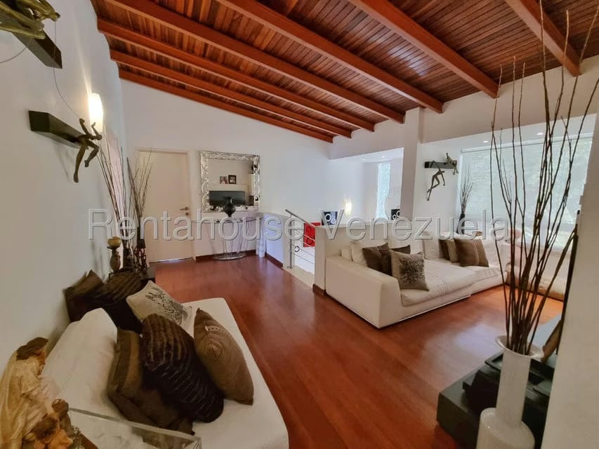 Casa (Duplex) en Venta en Sorocaima, Distrito Metropolitano - 14