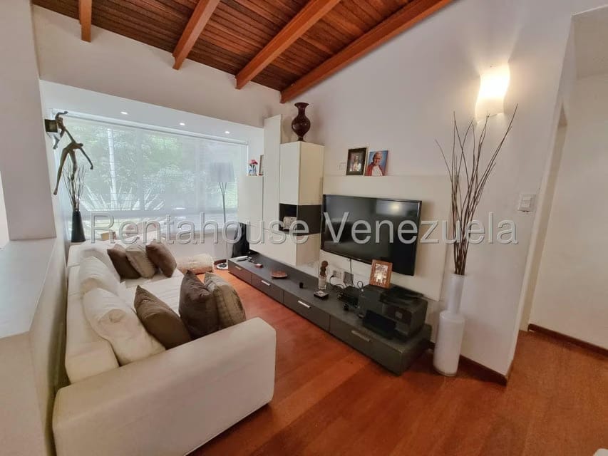 Casa (Duplex) en Venta en Sorocaima, Distrito Metropolitano - 15