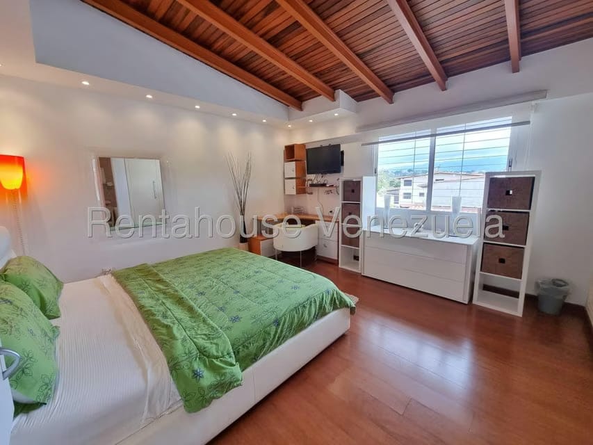 Casa (Duplex) en Venta en Sorocaima, Distrito Metropolitano - 22