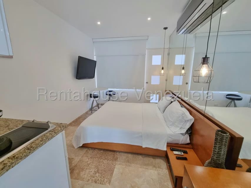 Casa (Duplex) en Venta en Sorocaima, Distrito Metropolitano - 24