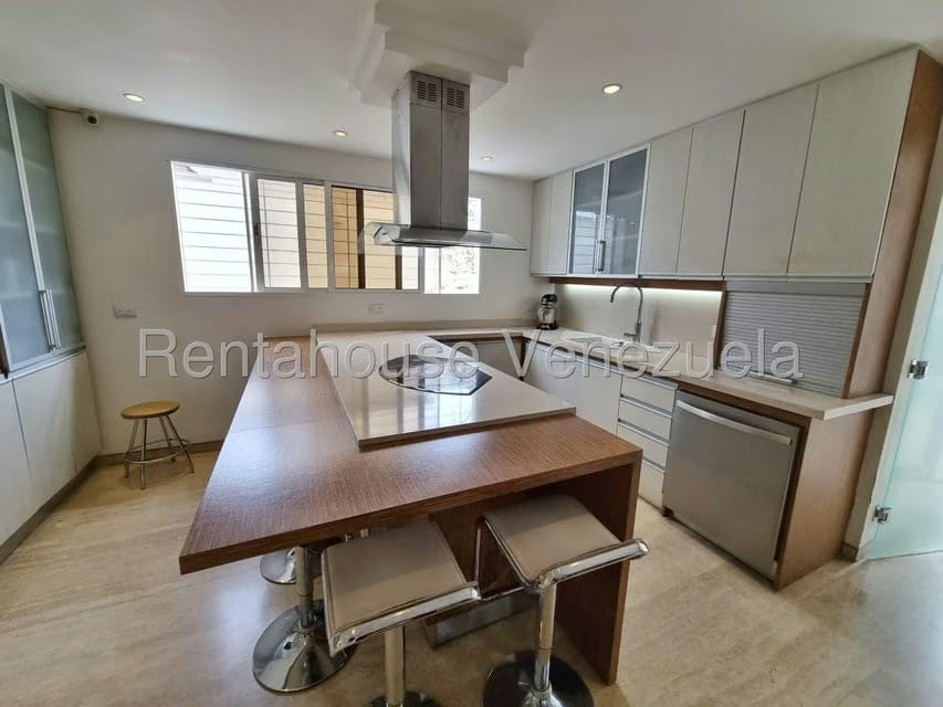Casa (Duplex) en Venta en Sorocaima, Distrito Metropolitano - 10