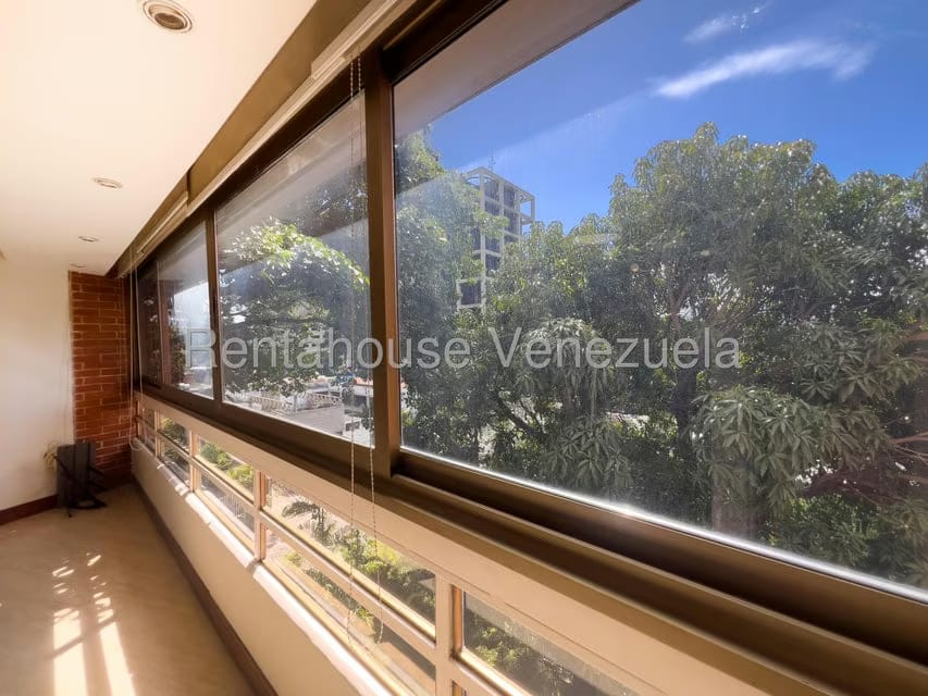 Apartamento (1 Nivel) en Alquiler en La Castellana, Distrito Metropolitano - 11