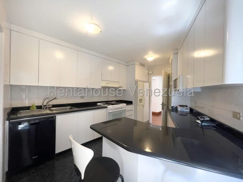 Apartamento (1 Nivel) en Alquiler en La Castellana, Distrito Metropolitano - 16