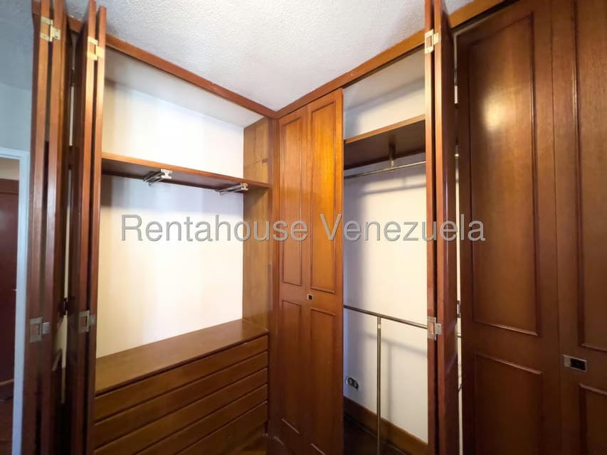 Apartamento (1 Nivel) en Alquiler en La Castellana, Distrito Metropolitano - 21