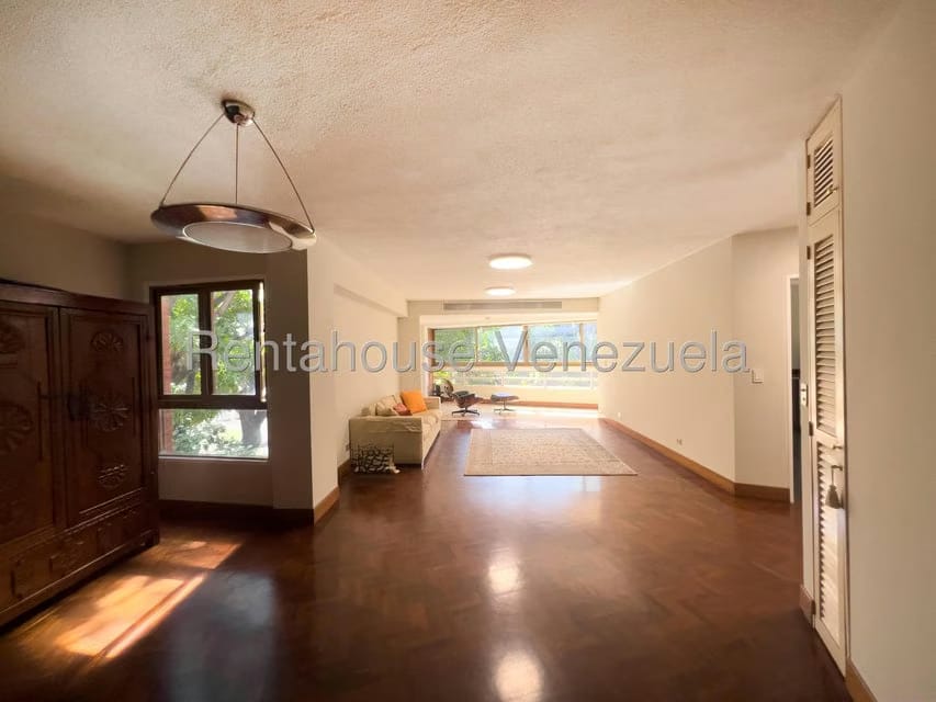 Apartamento (1 Nivel) en Alquiler en La Castellana, Distrito Metropolitano - 9