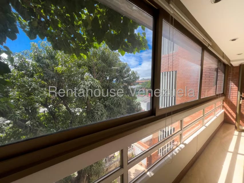 Apartamento (1 Nivel) en Alquiler en La Castellana, Distrito Metropolitano - 10