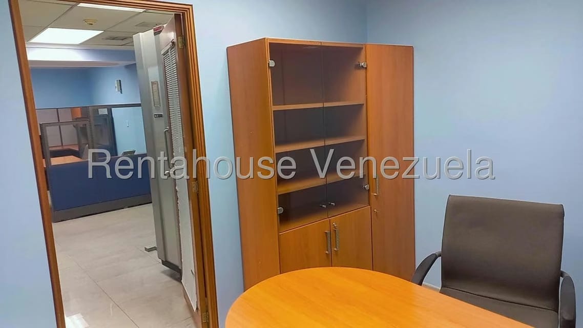 Comercial (Oficina) en Venta en Los Samanes, Distrito Metropolitano - 9