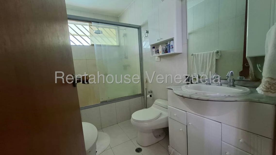 Casa (1 Nivel) en Venta en La Trinidad, Distrito Metropolitano - 40