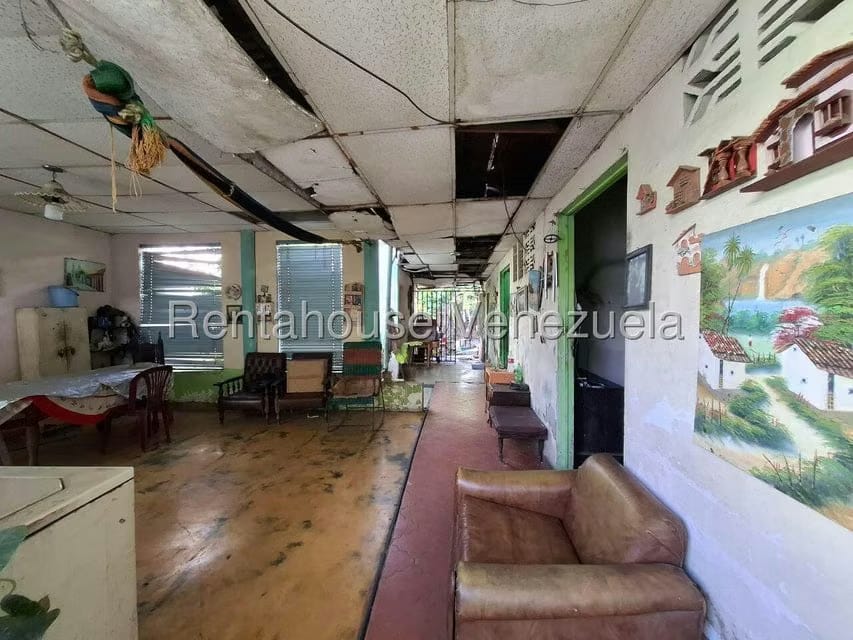 Casa (1 Nivel) en Venta en Centro, Lara - 3