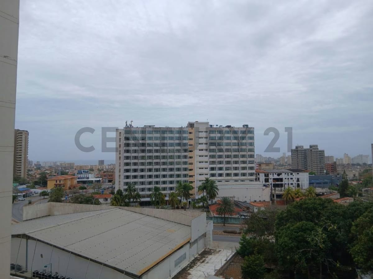 CENTRICO APÀRTAMENTO EN RESIDENCIAS SAN FRANCISCO DE PORLAMAR - 4