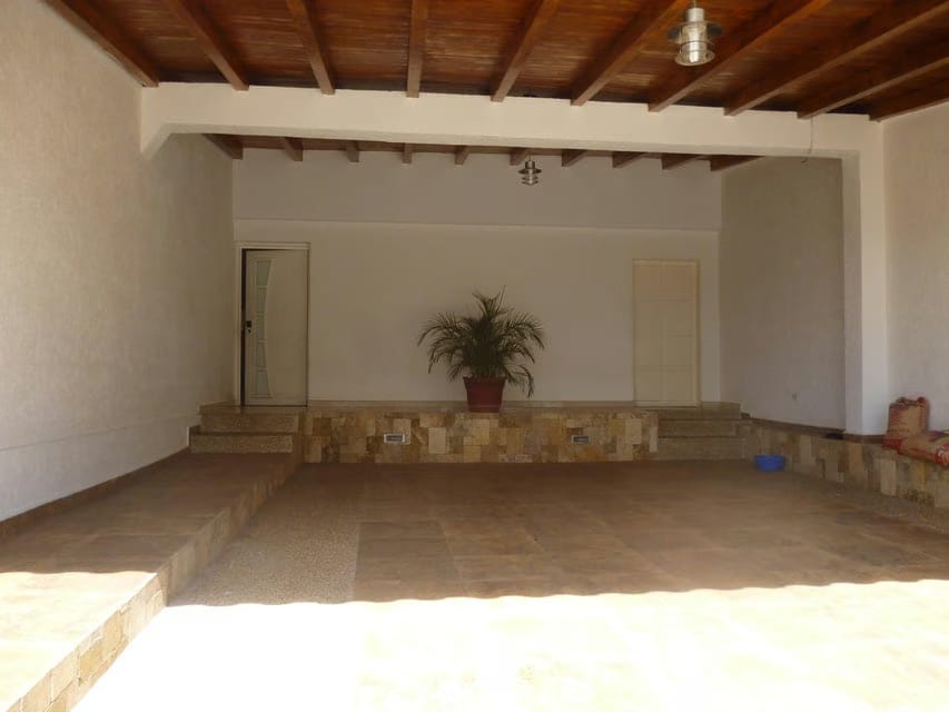 Casa (Duplex) en Venta en El Pedregal, Lara - 6
