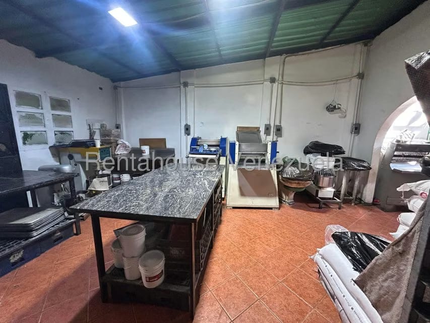 Negocios y Empresas (Alimentos y Bebidas) en Venta en Catia, Distrito Metropolitano - 13