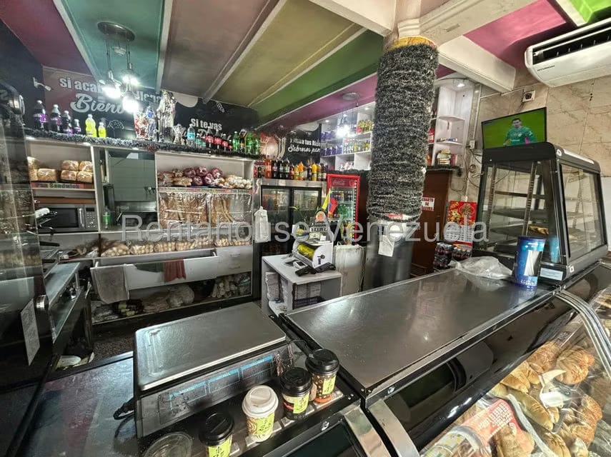 Negocios y Empresas (Alimentos y Bebidas) en Venta en Catia, Distrito Metropolitano - 5